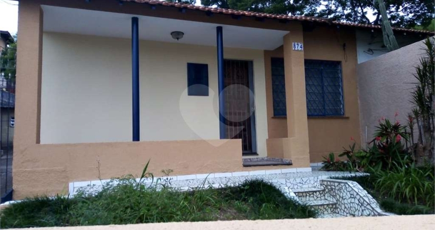 Casa térrea com 3 quartos à venda em Instituto De Previdência - SP