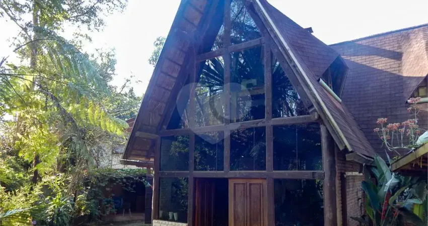 Casa em condomínio fechado com 3 quartos à venda no Condomínio Iolanda, Taboão da Serra