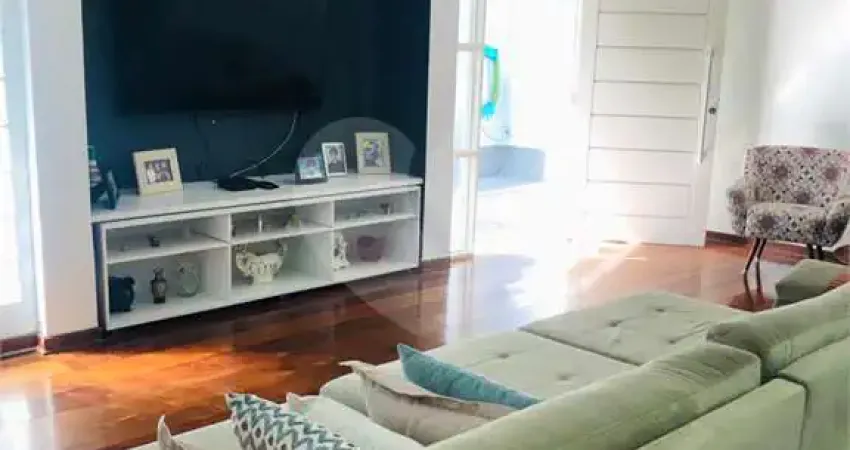 Casa com 3 quartos à venda na Rua Manuel de Santa Maria, 66, Vila Sônia, São Paulo