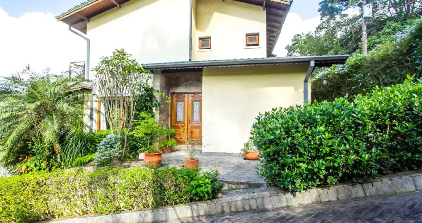 Casa em condomínio fechado com 4 quartos à venda no Condomínio Iolanda, Taboão da Serra