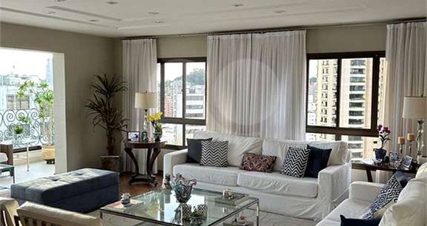 Apartamento com 4 quartos à venda em Real Parque - SP