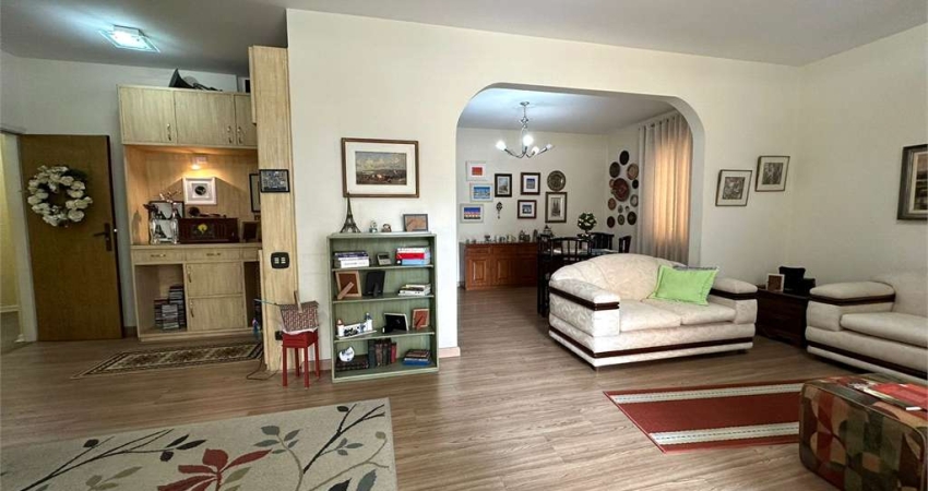 Apartamento com 4 quartos à venda em Aparecida - SP