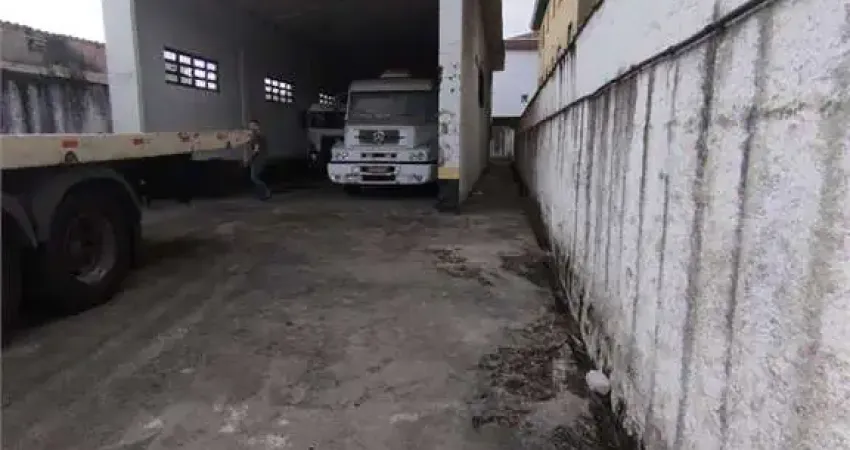 Terreno à venda na Almirante Tamandaré, Macuco, Santos