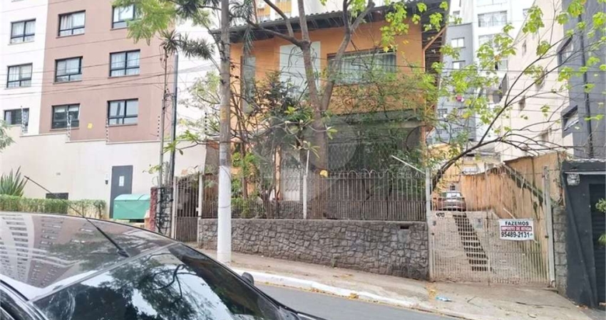 Casa com 6 quartos à venda na Rua Avanhandava, Bela Vista, São Paulo