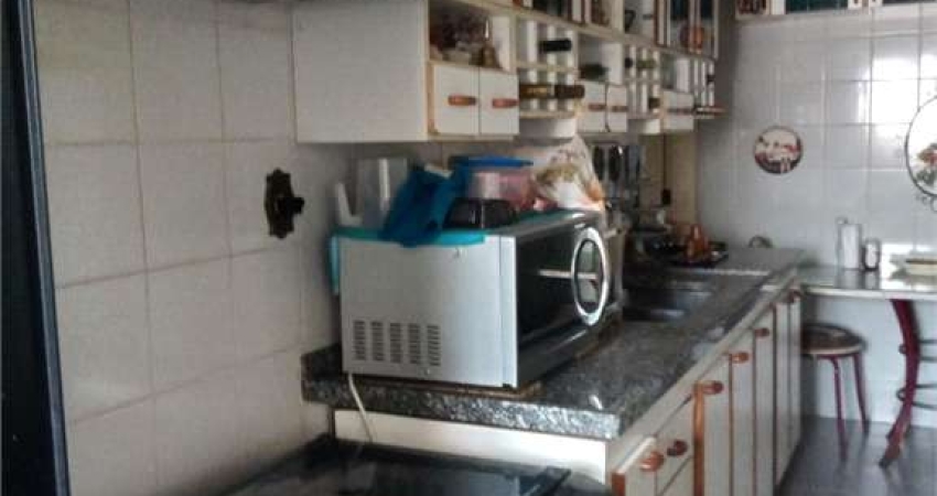 Apartamento com 3 quartos à venda em Vila Suzana - SP