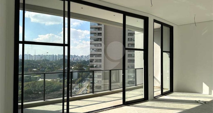 Apartamento com 1 quarto à venda na Avenida Açocê, Moema, São Paulo