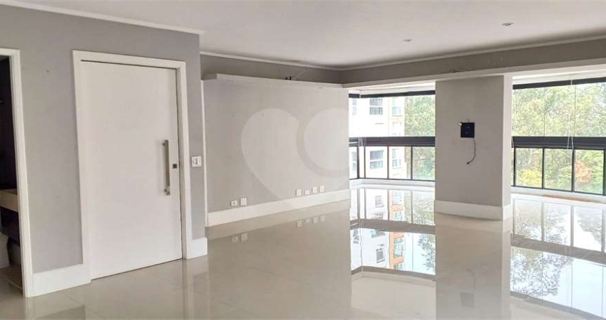 Apartamento com 3 quartos à venda em Jardim Fonte Do Morumbi - SP