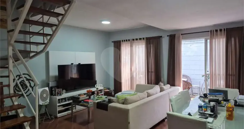 Condomínio com 3 quartos à venda em Jardim Rosa Maria - SP