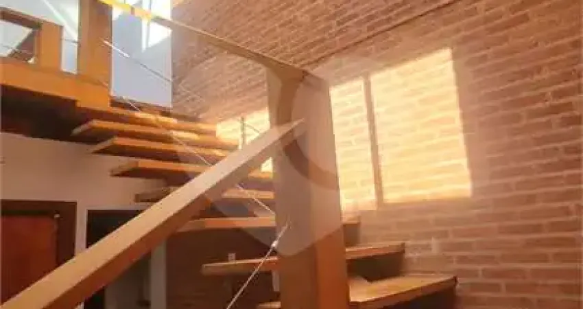 Sobrado com 3 quartos à venda em Jardim Germânia - SP