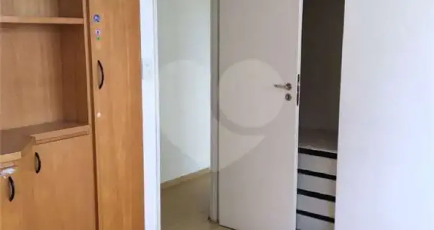 Apartamento com 3 quartos à venda em Jardim Parque Morumbi - SP