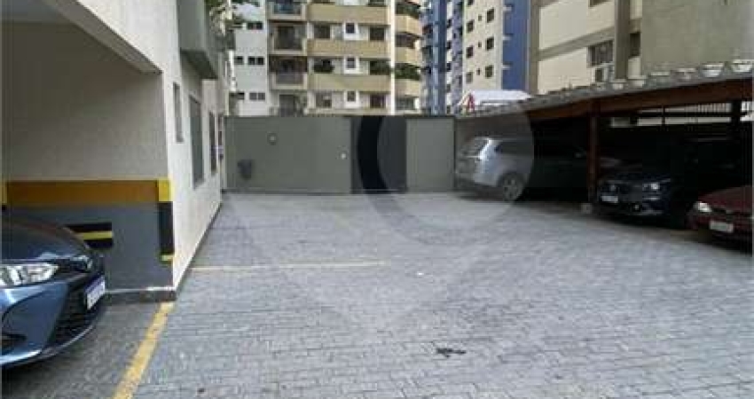 Apartamento com 2 quartos à venda em Moema - SP