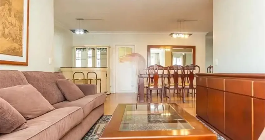 Apartamento com 3 quartos à venda na Rua Juquis, 199, Moema, São Paulo