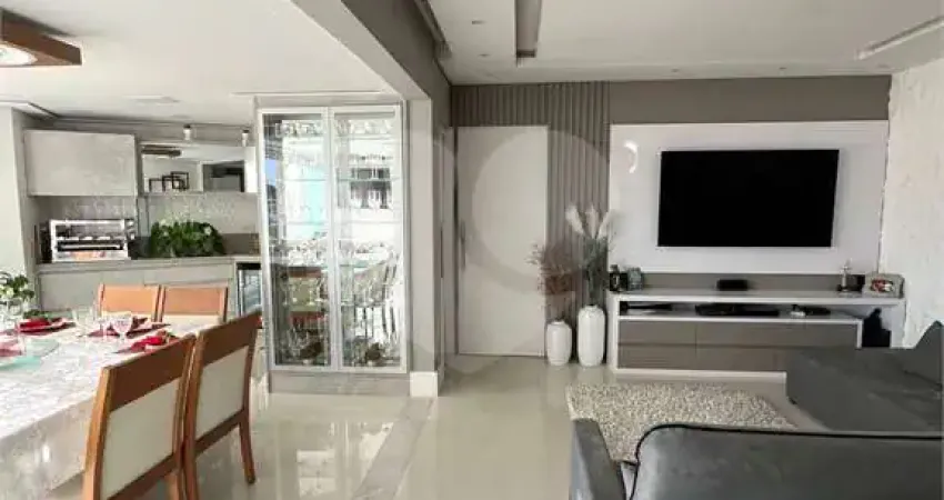 Apartamento com 3 quartos à venda em Vila Bertioga - SP