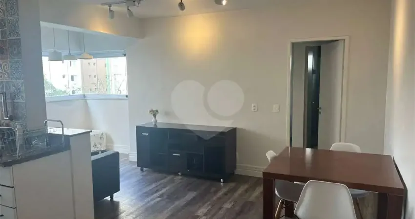 Apartamento com 2 quartos à venda em Pinheiros - SP