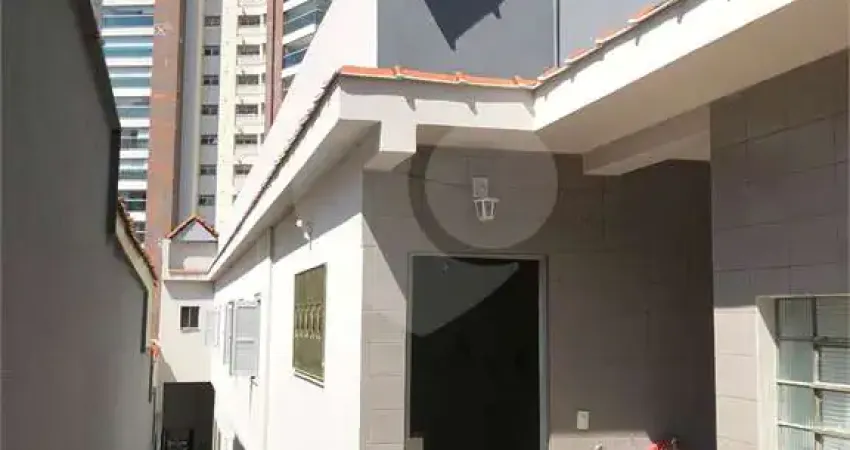 Sobrado com 4 quartos à venda ou para locação em Vila Regente Feijó - SP