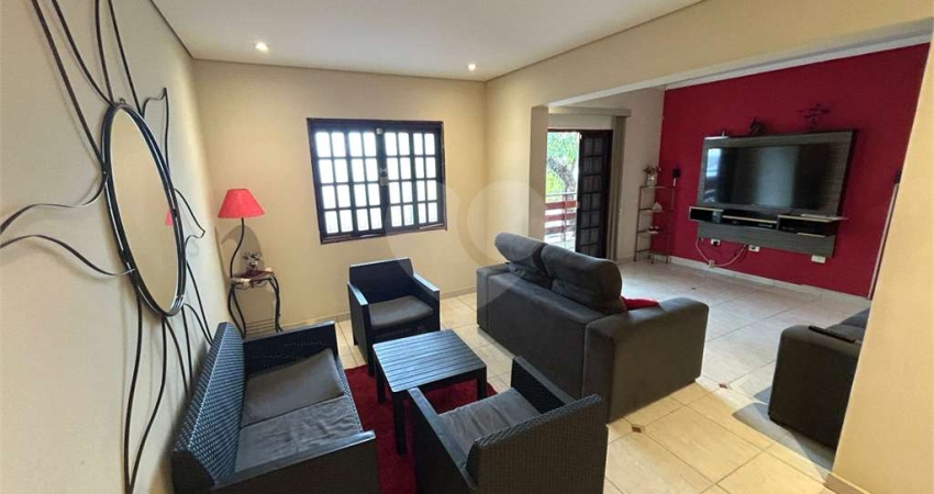 Casa com 3 quartos à venda em Conjunto Residencial Butantã - SP