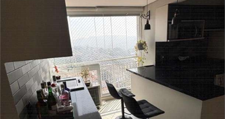 Apartamento com 3 quartos à venda em Vila Pereira Barreto - SP