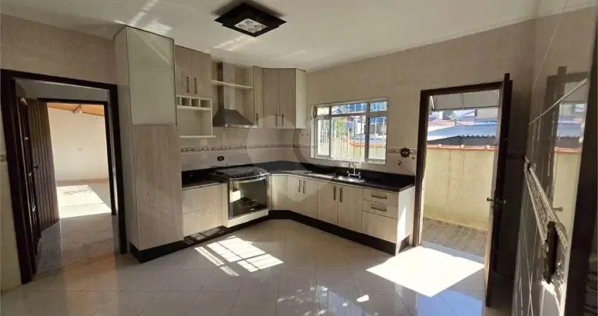 Casa com 3 quartos à venda na Rua Luís Filgueira Souto, Parque São Domingos, São Paulo