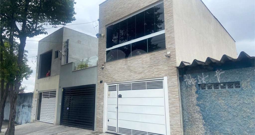 Sobrado com 3 quartos à venda em Jardim Matarazzo - SP