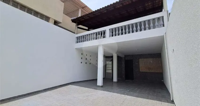 Casa com 2 quartos à venda em Parque Maria Helena - SP