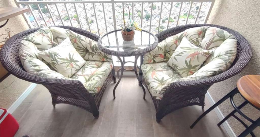 Apartamento com 3 quartos à venda em Jardim Maria Rosa - SP