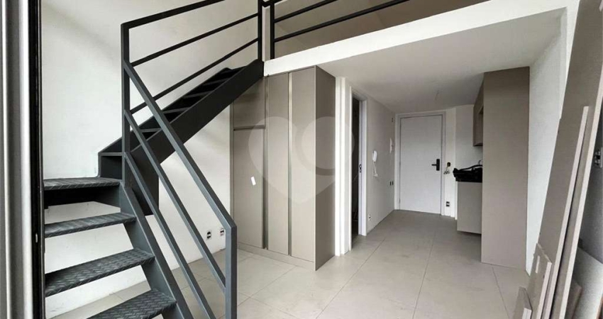 Apartamento com 1 quartos à venda ou para locação em Moema - SP