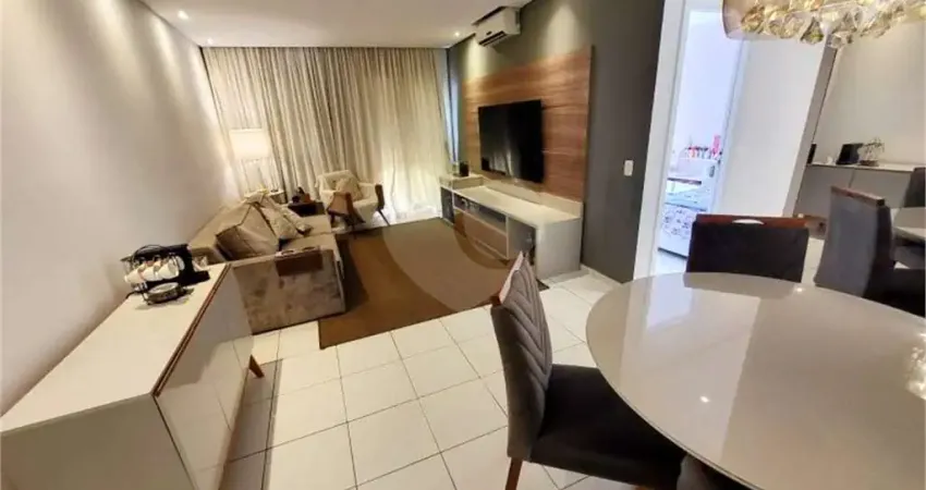 Apartamento com 2 quartos à venda na Avenida Ana Costa, 465, Gonzaga, Santos