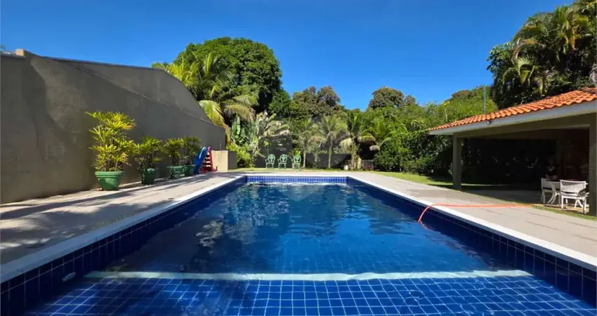 Casa com 4 quartos para alugar na Rua Julieta de Azevedo Bonavides, 995, Jardim Acapulco, Guarujá