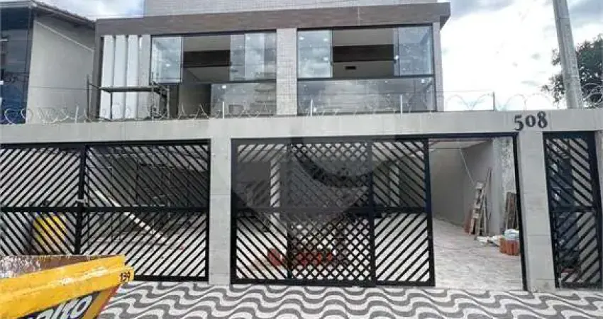 Casa em condomínio fechado com 2 quartos à venda na Rua Antilhas, 508, Guilhermina, Praia Grande