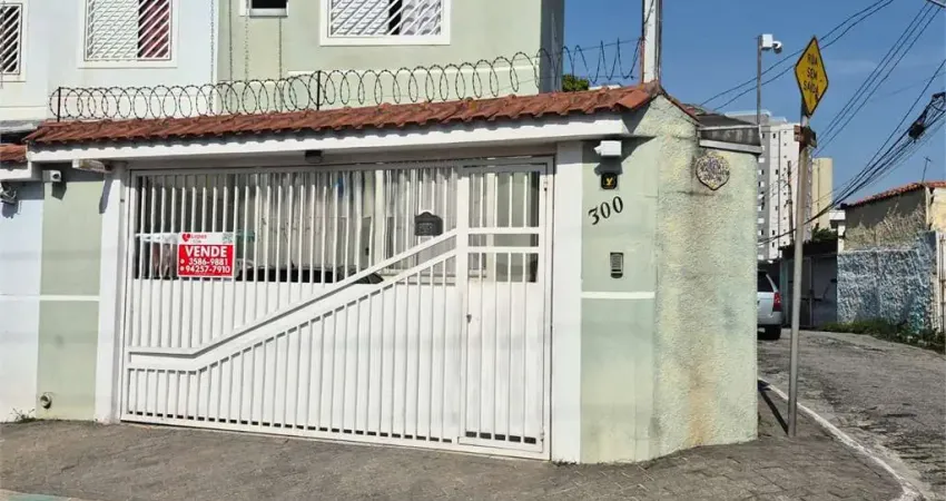 Casa com 3 quartos à venda na Rua Capricho, Vila Nivi, São Paulo
