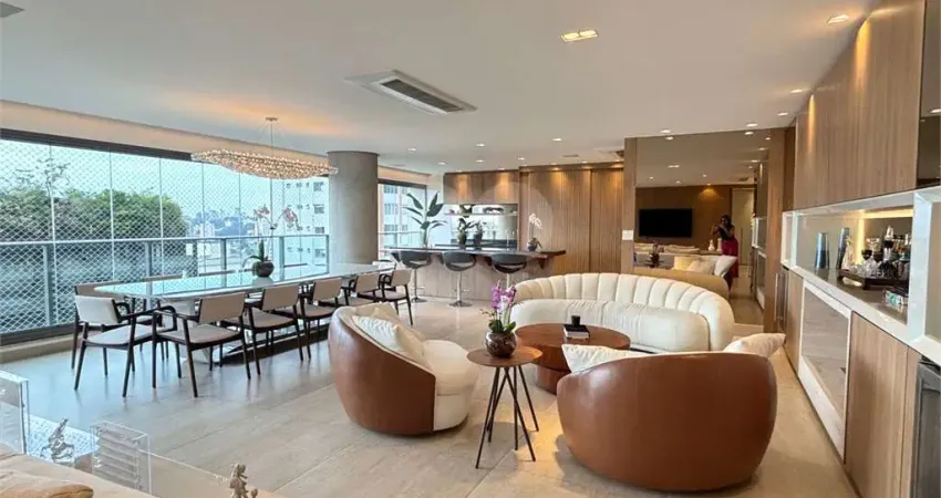 Apartamento com 4 quartos à venda na Rua Harmonia, 1085, Vila Madalena, São Paulo