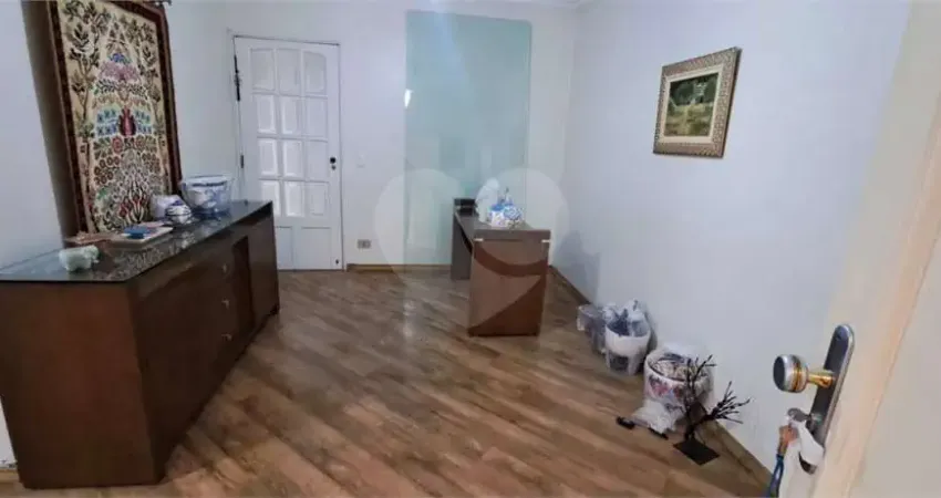 Apartamento com 3 quartos à venda na Rua Tuim, Moema, São Paulo