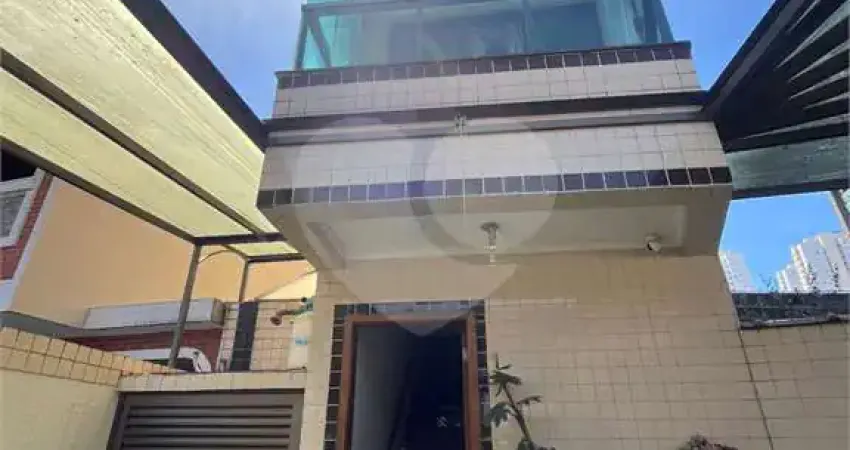 Casa com 4 quartos à venda na Moema, Estuário, Santos