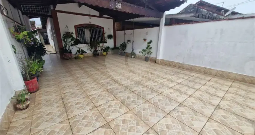 Casa com 3 quartos à venda na Vila Caiçara, Praia Grande