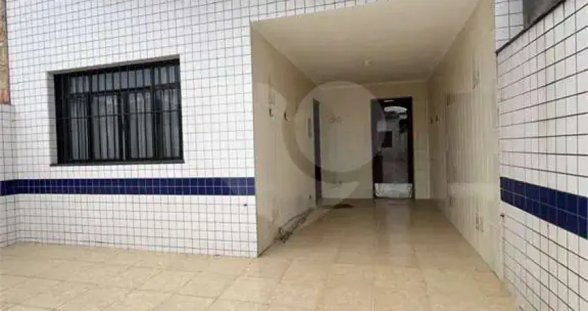 Casa com 2 quartos à venda na Rua Santa Luzia, Vila Caiçara, Praia Grande
