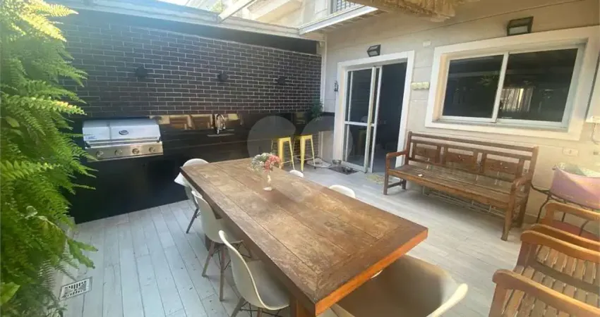 Terreno em condomínio fechado à venda no Jardim Avelino, São Paulo