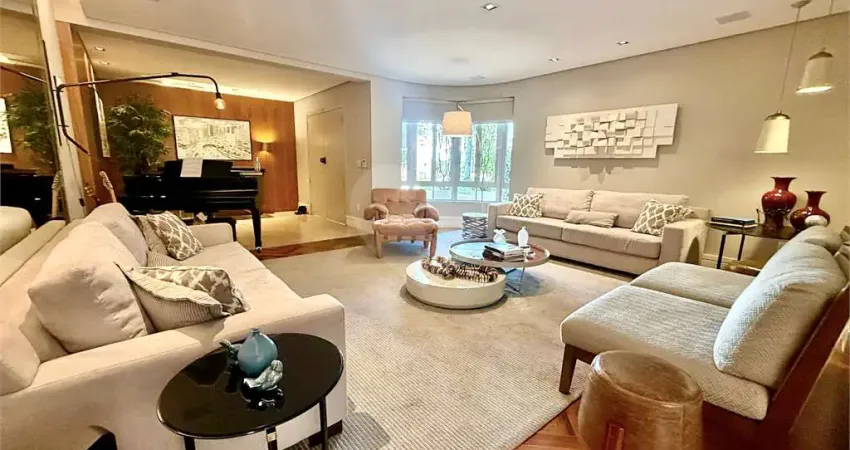 Terreno em condomínio fechado à venda no Jardim Europa, São Paulo 