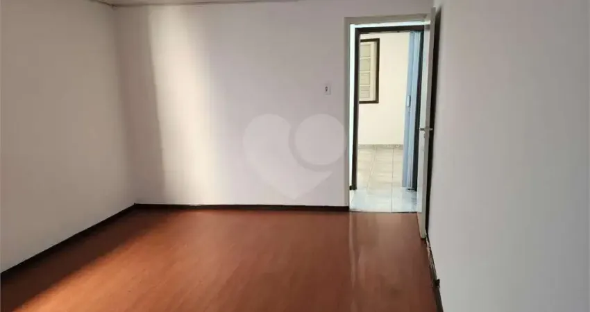 Casa com 2 quartos à venda na Rua Vianópolis, 557, Vila Maria Alta, São Paulo