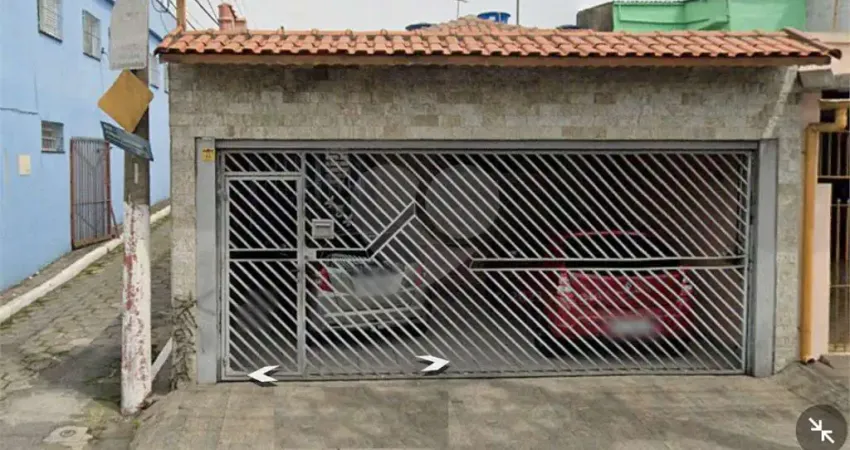 Casa com 3 quartos à venda na Rua Gomes, 454, Vila Ivone, São Paulo