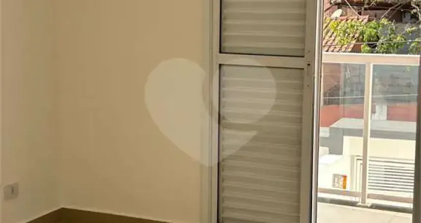 Casa com 3 quartos à venda na Rua Olivaldo Vila Nova, 33, Cupecê, São Paulo