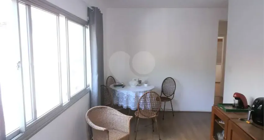 Apartamento com 2 quartos à venda na Rua Isabel de Castela, 478, Vila Madalena, São Paulo