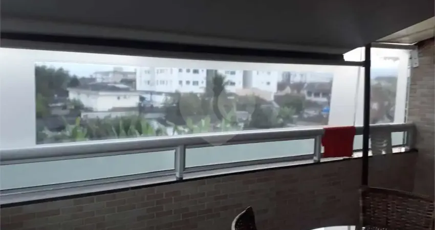 Casa com 2 quartos à venda na Rua Alves do Bugre, 120, Parque São Vicente, São Vicente