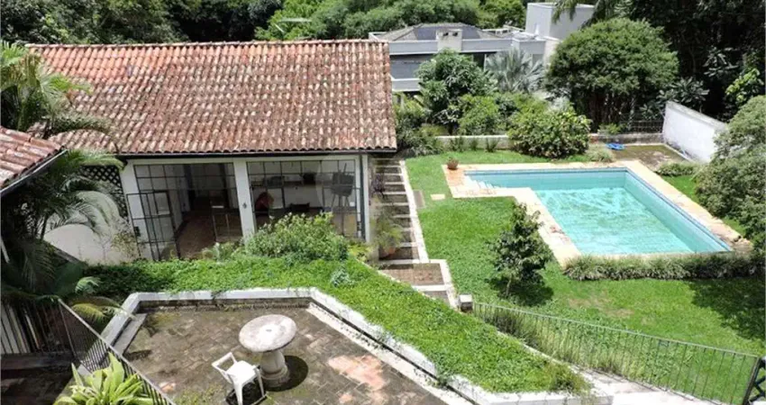 Casa em condomínio fechado com 4 quartos à venda no Altos de São Fernando, Jandira