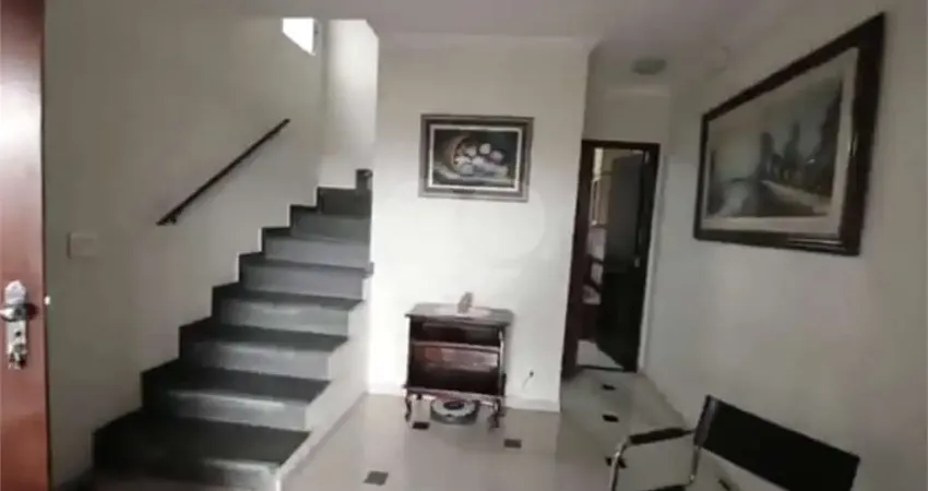 Casa com 2 quartos à venda na Rua Ladário Teixeira, 80, Vila Sônia, São Paulo