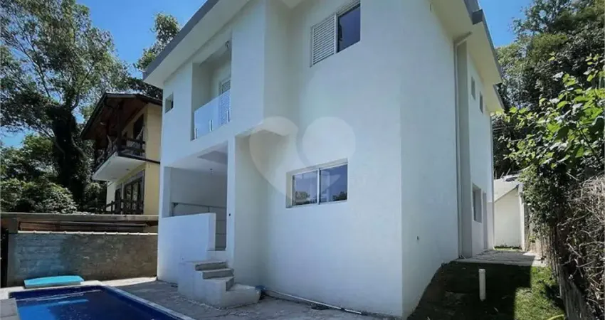 Casa em condomínio fechado com 3 quartos à venda no Ingahi, Itapevi