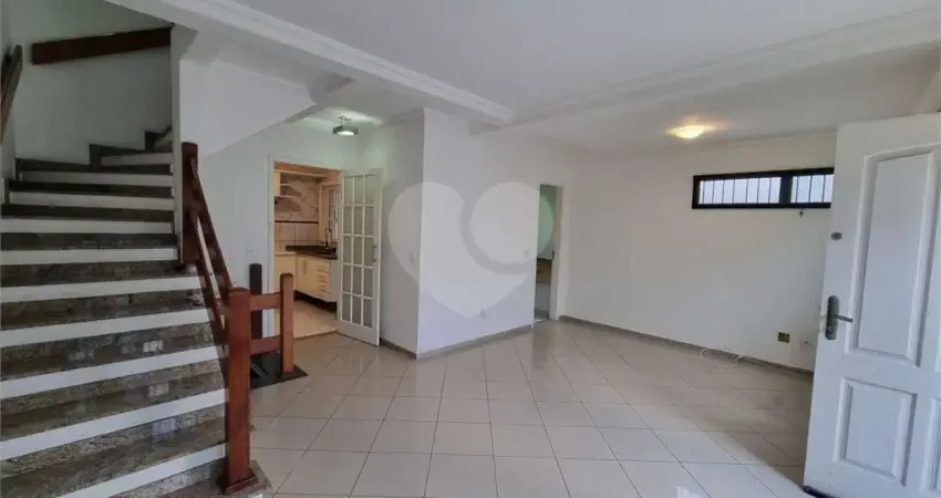 Casa em condomínio fechado com 3 quartos à venda na Rua Tomás Gonçalves, 93, Butantã, São Paulo