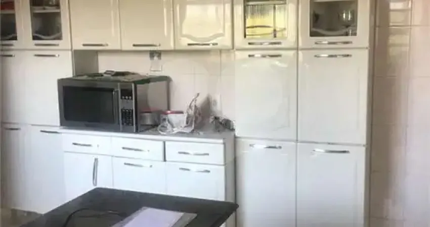 Casa com 3 quartos à venda no Campo Limpo, São Paulo