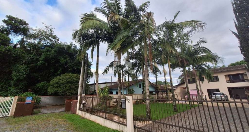 Casa com 4 quartos à venda na Luiz Zoellner, 94, Costa e Silva, Joinville