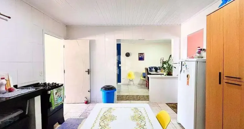 Casa com 2 quartos à venda na Capanema, 504, Coroados, Guaratuba