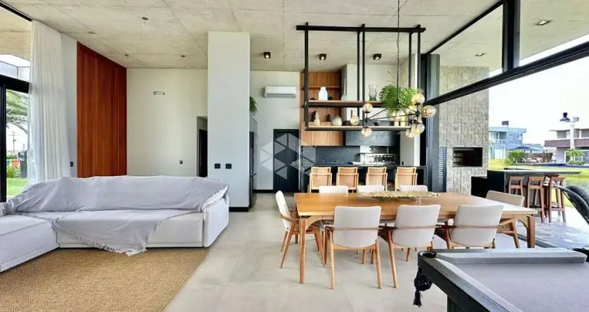 Casa em condomínio fechado com 4 quartos à venda na Avenida Diamante, 1173, Rainha do Mar, Xangri-Lá